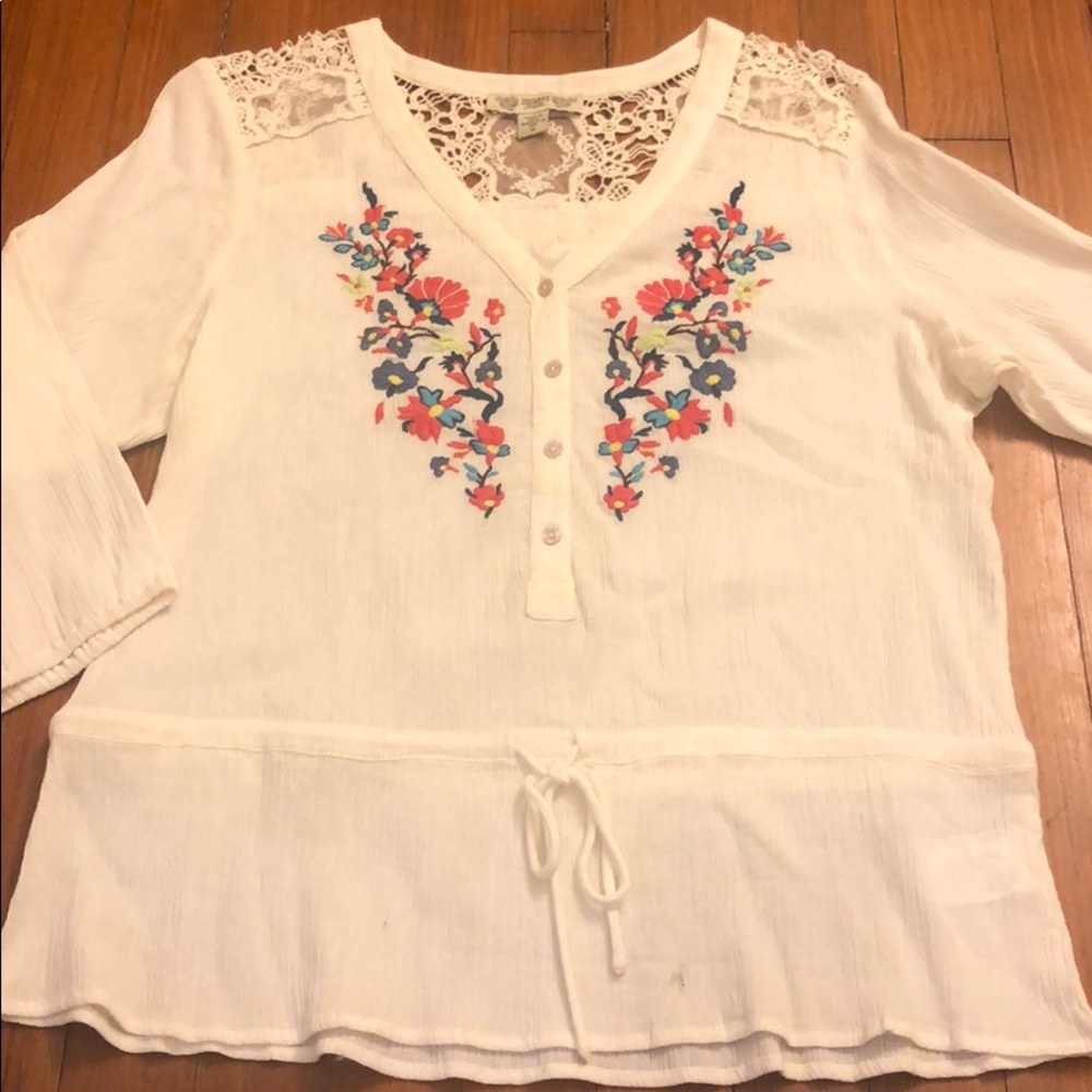 Vintage America Embroidered tunic!